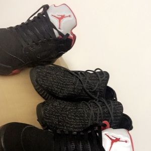 I’m selling Jordan retro 5 n yeezys both size 10.5